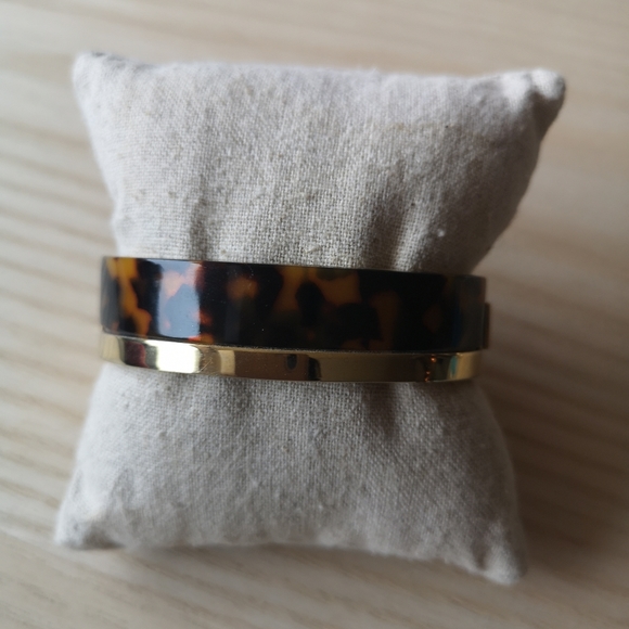 Stella & Dot Tortoise cuff - Picture 1 of 1
